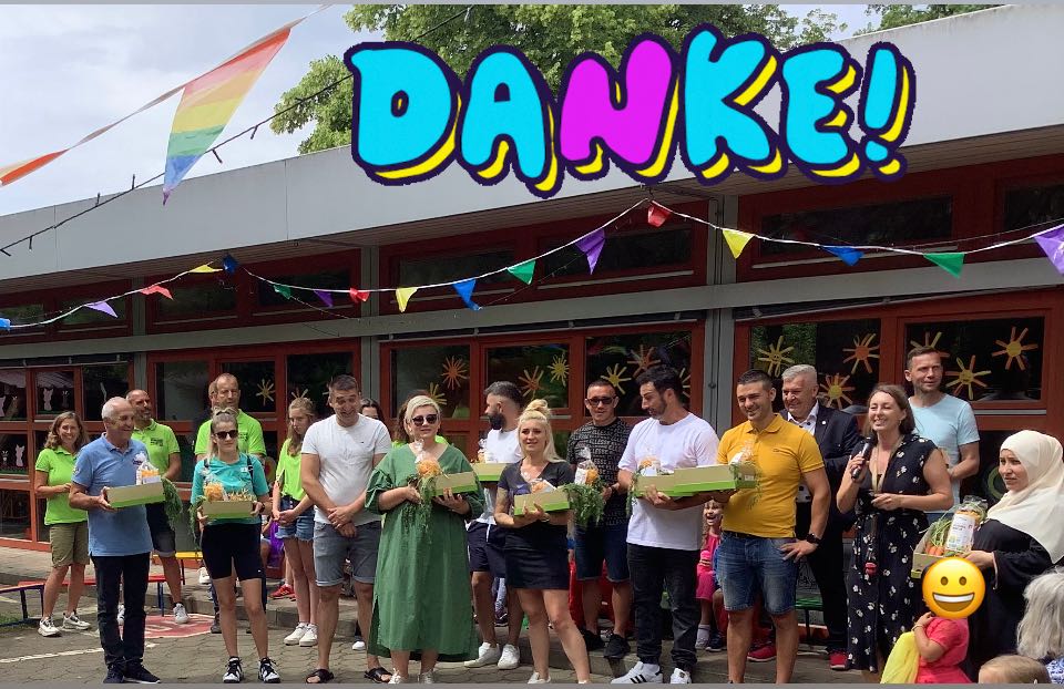 Feierliche Einweihung des neuen Bauernhofes im Kath. Kindergarten Regenbogen