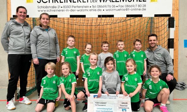 Bambini-Spielfest in neuen Trikots