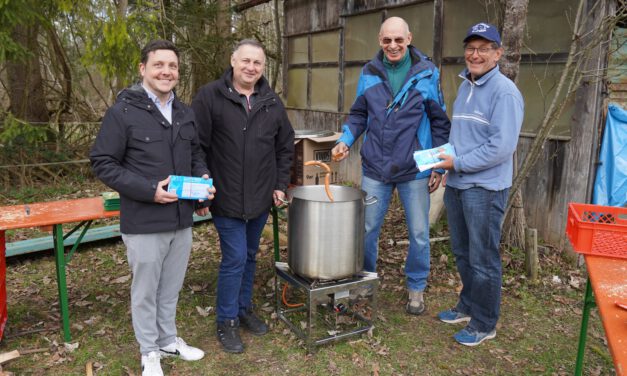 30 Kubikmeter Ausbeute bei Müllsammelaktion in Traunreut