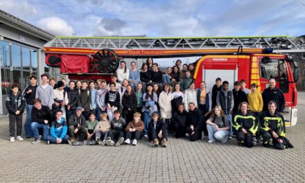 Wasser marsch!  – Besuch bei der Feuerwehr