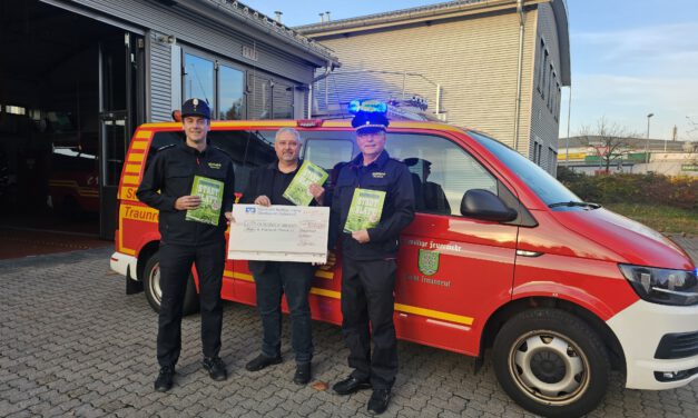 1200 Euro Spende an die Freiwillige Feuerwehr Traunreut