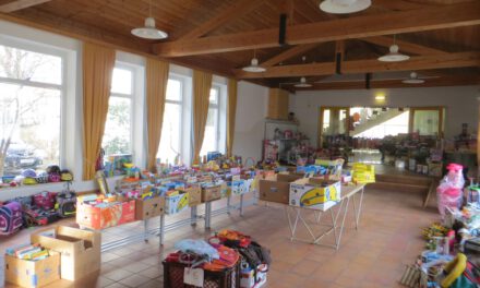 Kinderkleiderbasar am 29. März an der Mittelschule Traunreut