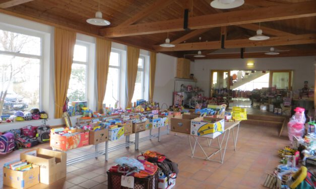 Kinderkleiderbasar am 29. März an der Mittelschule Traunreut