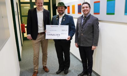 Bürgerstiftung Trostberg und Traunreut spendet 1000 Euro an den GTEV D’Traunviertler Traunwalchen e.V.
