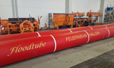 Flexibel, effizient, sicher – Traunreut verfügt jetzt über mobilen Hochwasserschutz