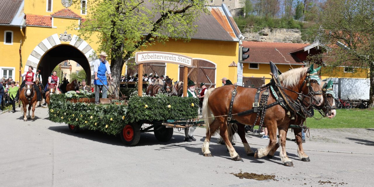 Georgifestwoche und der traditionelle Georgiritt des Georgivereins von Stein nach St. Georgen