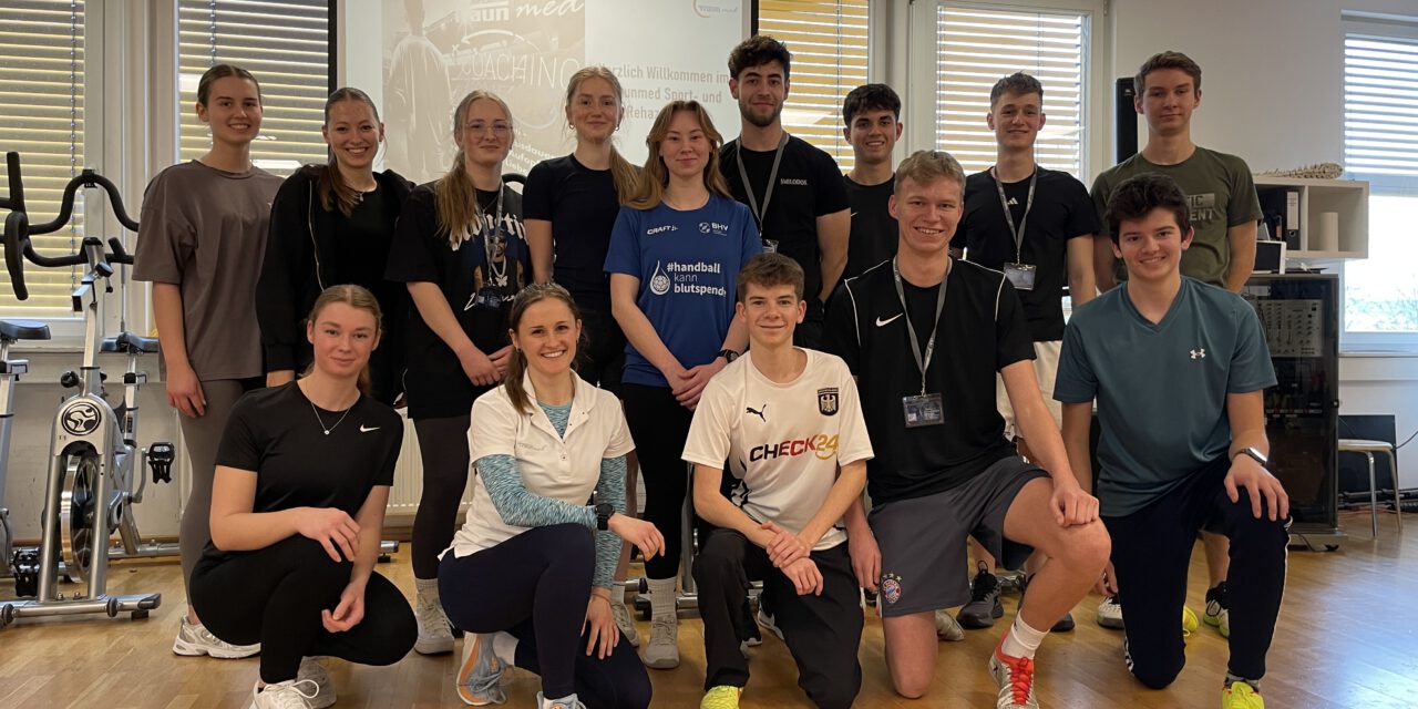 Zusammenarbeit Traunmed und Wissenschafts-Seminar Sport des JHG Traunreut
