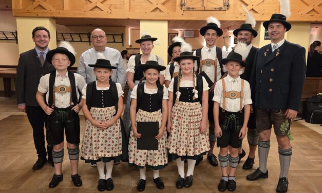 116 mutige Teilnehmer beim Traunwalchner Vereinspreisplatteln