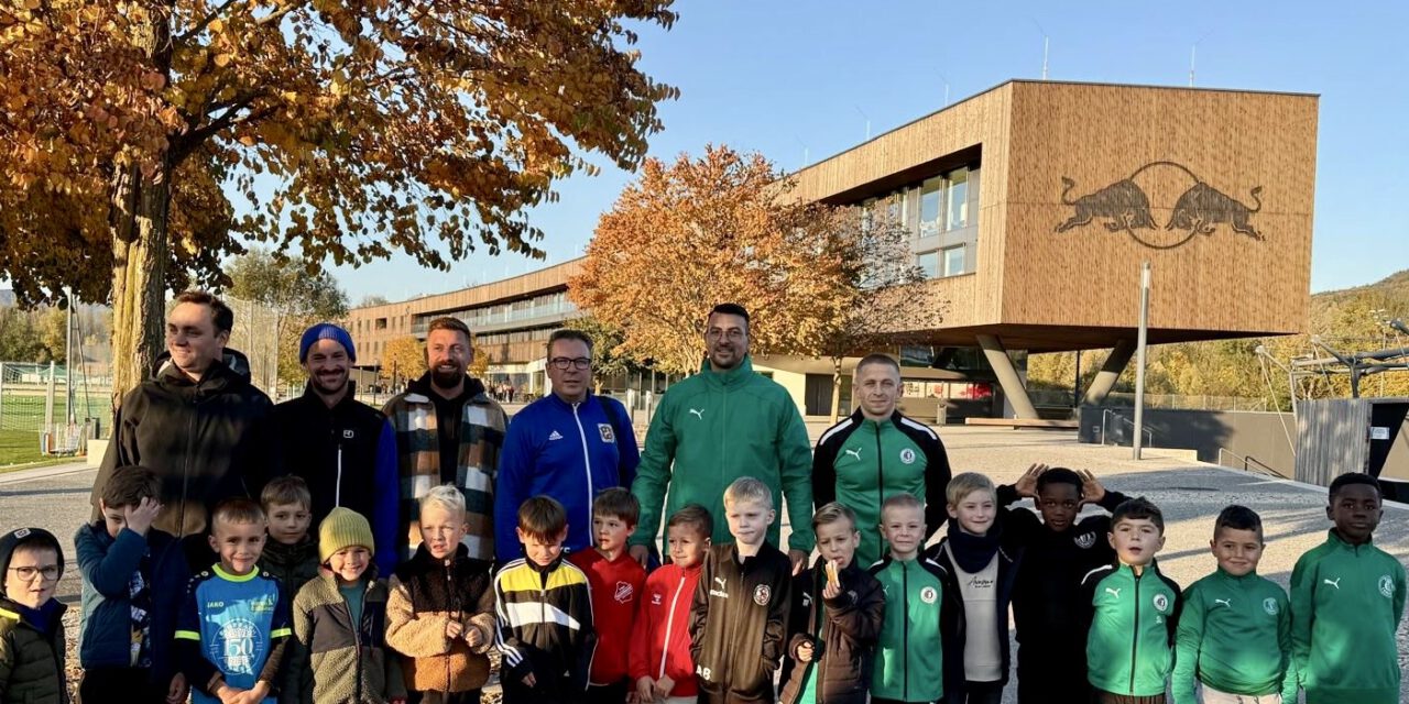 G-Jugend-Teams beim Einladungsturnier von Red Bull Salzburg
