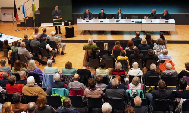 Positive Resonanz auf Bürgerversammlungen