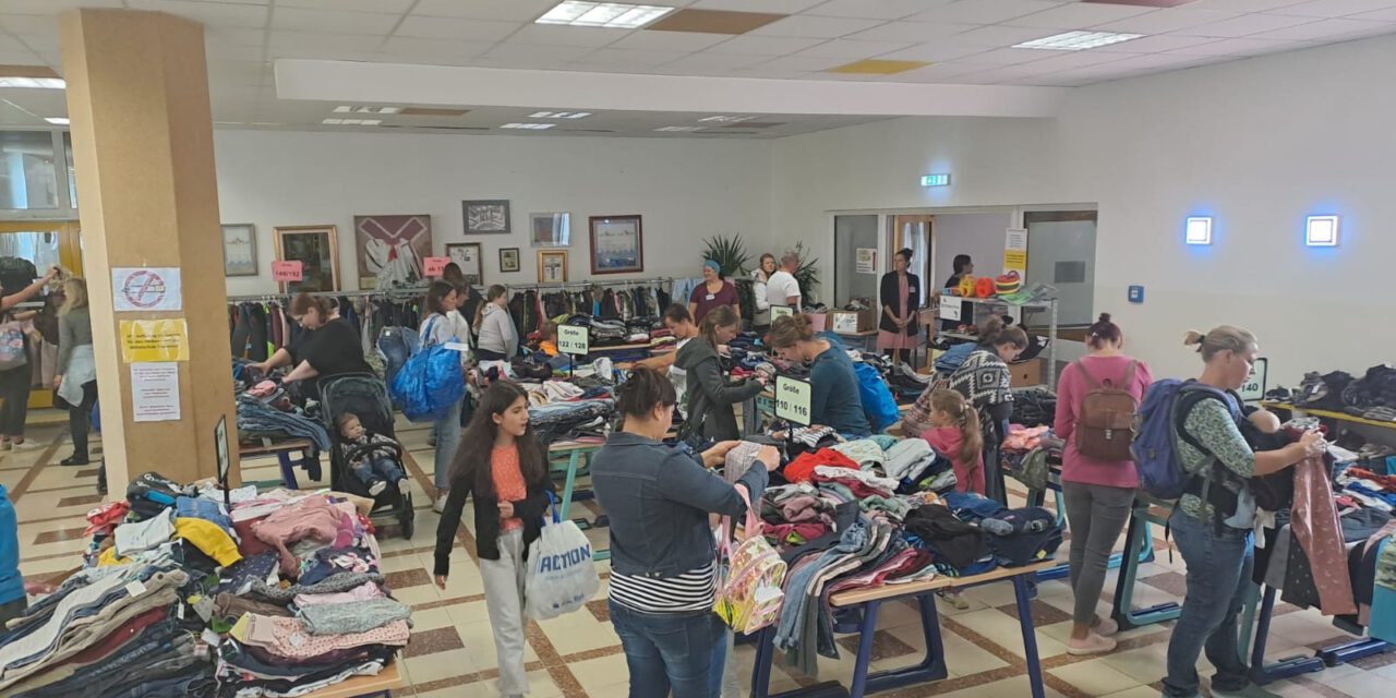 Kinderkleiderbasar 14. März Mittelschule Traunreut