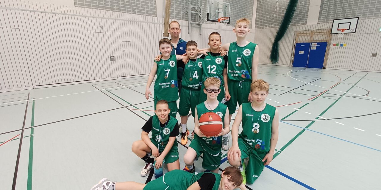 Erfolgreicher 3. Platz im Bezirksfinale Basketball