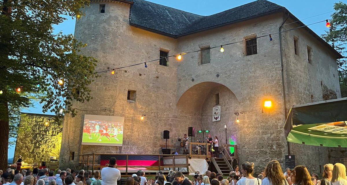 Waldfest auf der Steiner Burg am 13. Juni